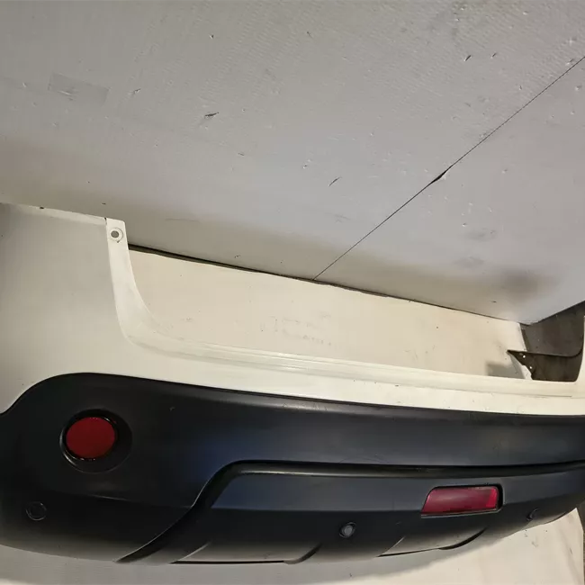 Paraurti posteriore con sensore parcheggio