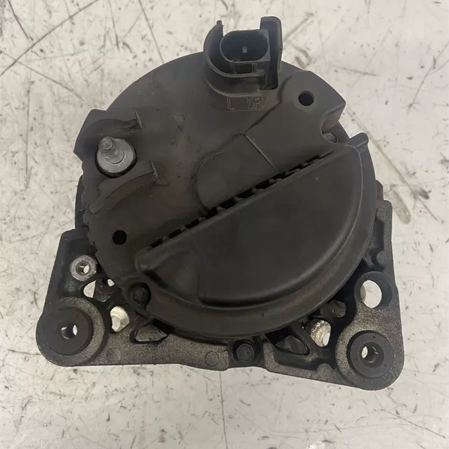 Alternatore Valeo rotazionale 90AMP