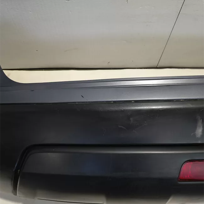 Paraurti posteriore con sensore parcheggio