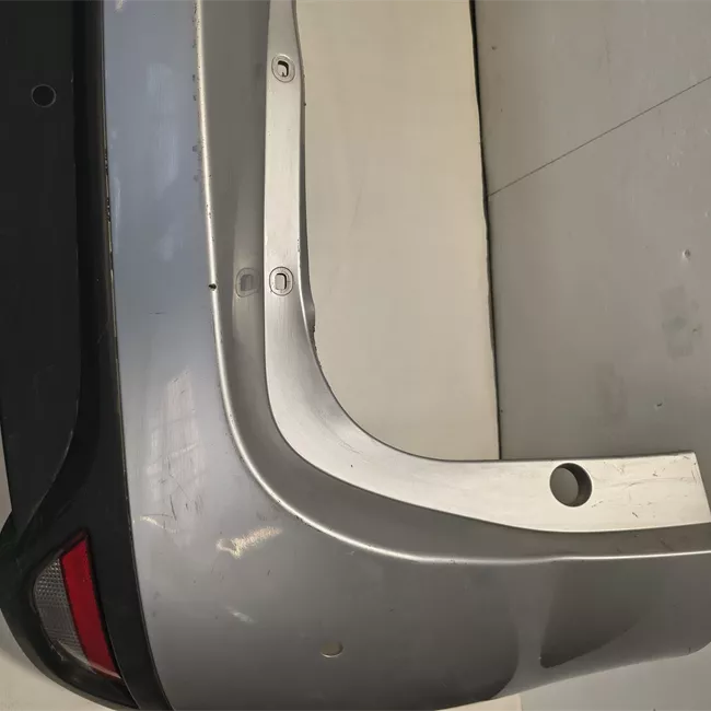 Paraurti posteriore sensori parcheggio
