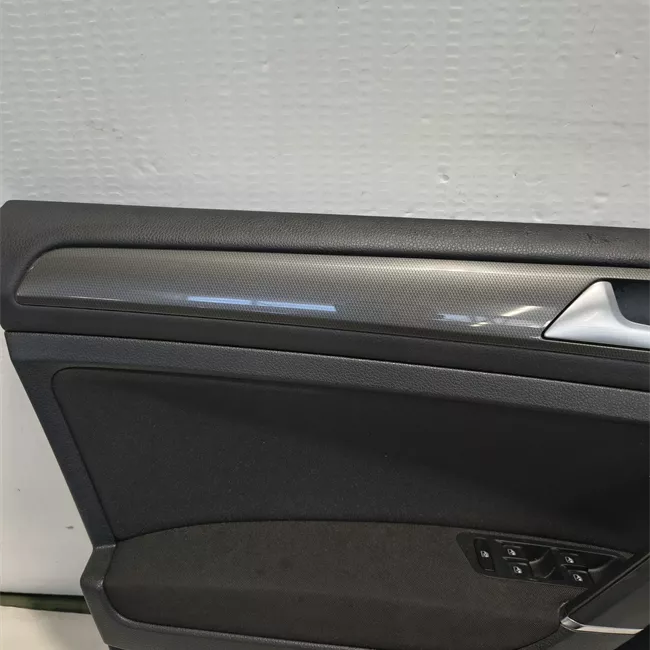 Pannello interno porta anteriore sinistro Tessuto nero titanio