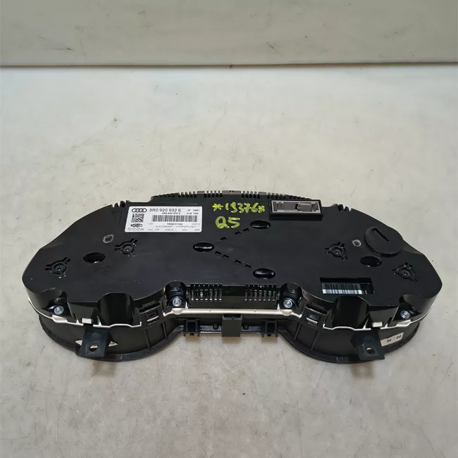 Quadro portastrumenti con display multifunz/computer