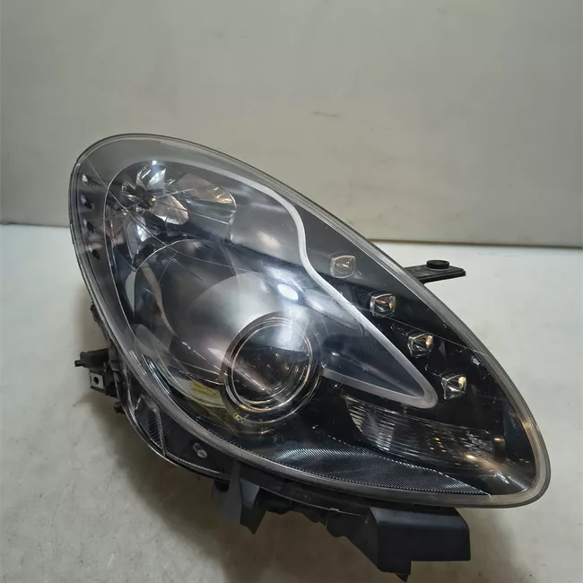 Proiettore destro Xeno