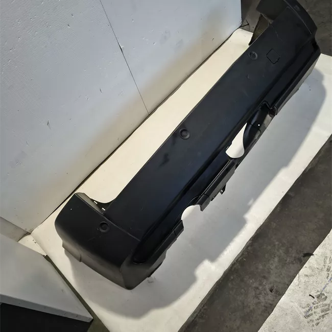 Paraurti posteriore pacchetto M con sensore di parcheg