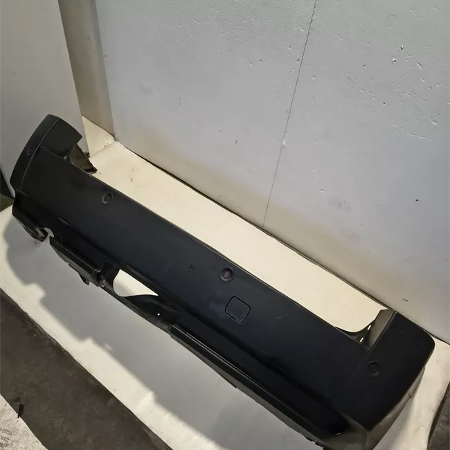 Paraurti posteriore pacchetto M con sensore di parcheg