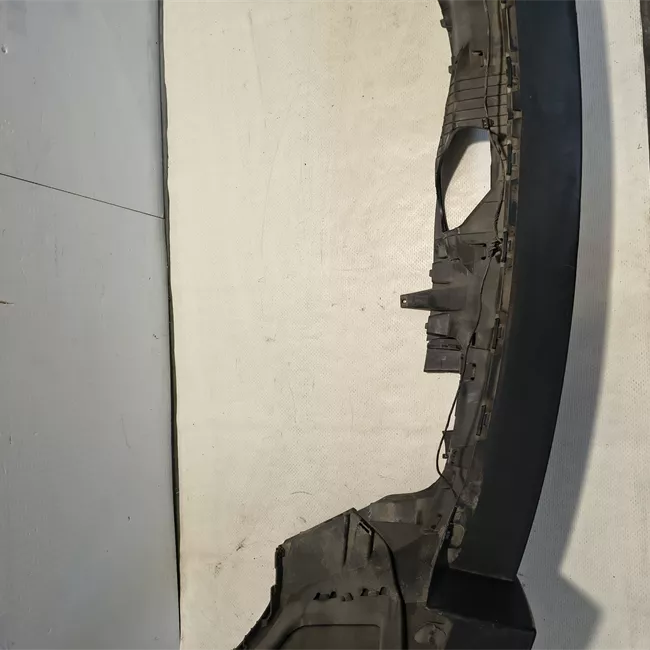 Paraurti posteriore pacchetto M con sensore di parcheg
