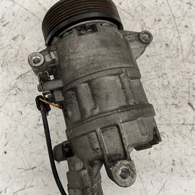 Compressore aria condizionata emissioni CO2