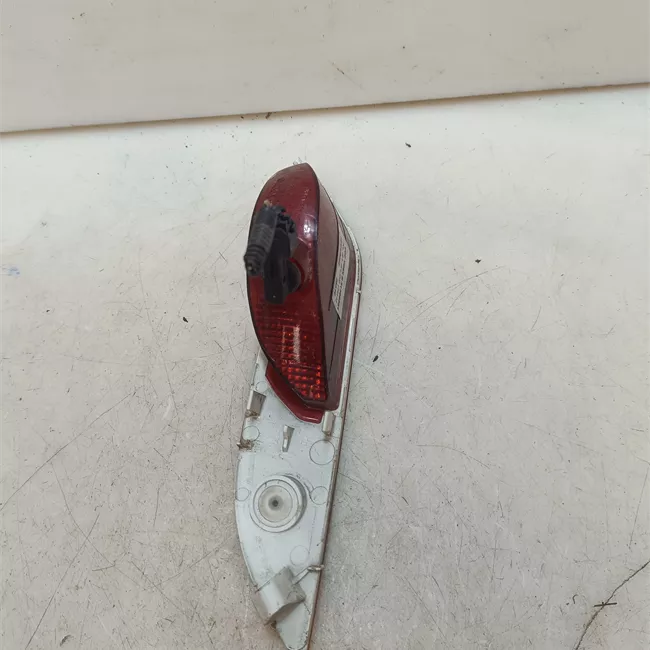 Fanale retronebbia destro