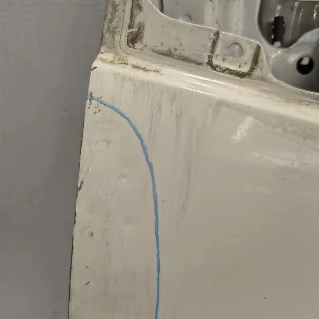 Porta anteriore sinistra