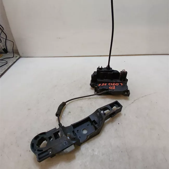 Serratura porta anteriore destra con bloccaggio elettromagnetico