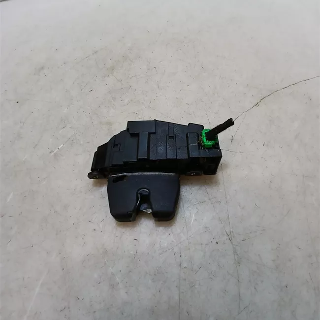 Serratura portello posteriore
