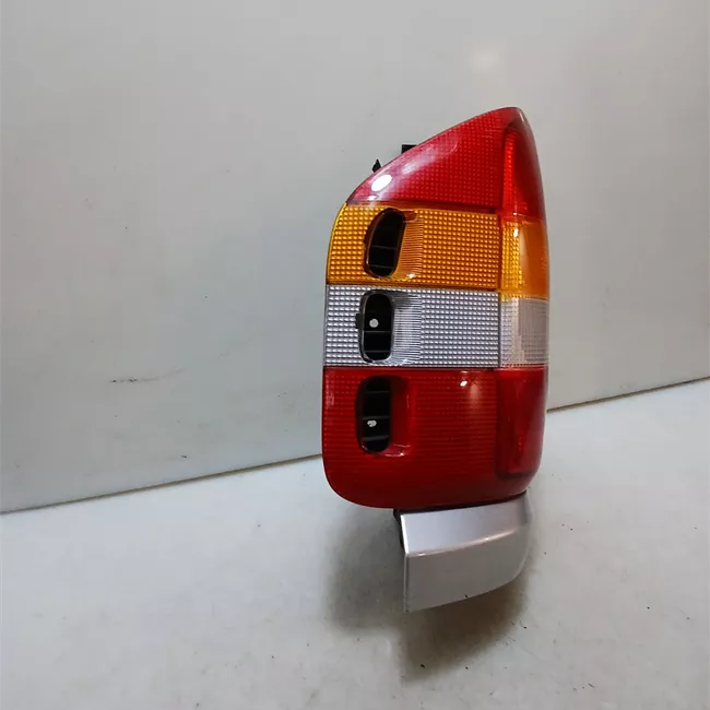 Fanale posteriore destro