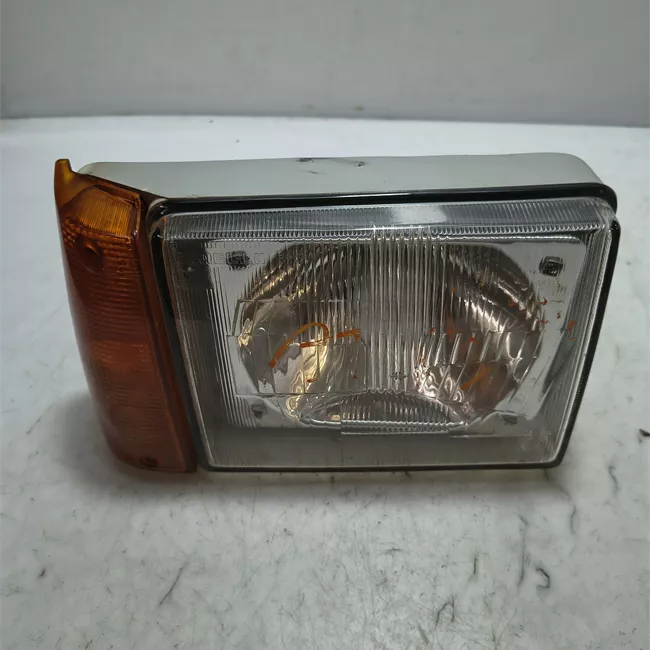 Proiettore destro CARELLO Arancio