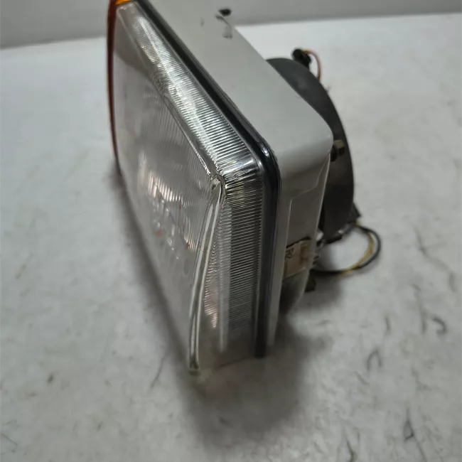 Proiettore destro CARELLO Arancio