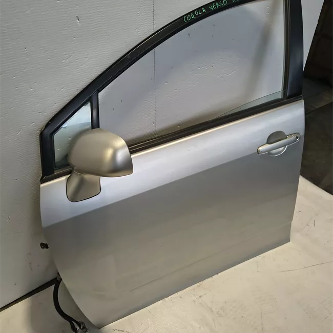 Porta anteriore sinistra