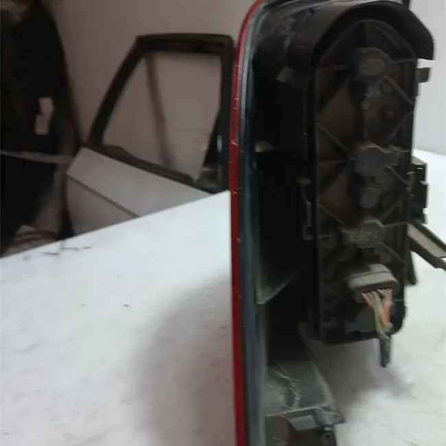 Fanale posteriore destro t.A289559<