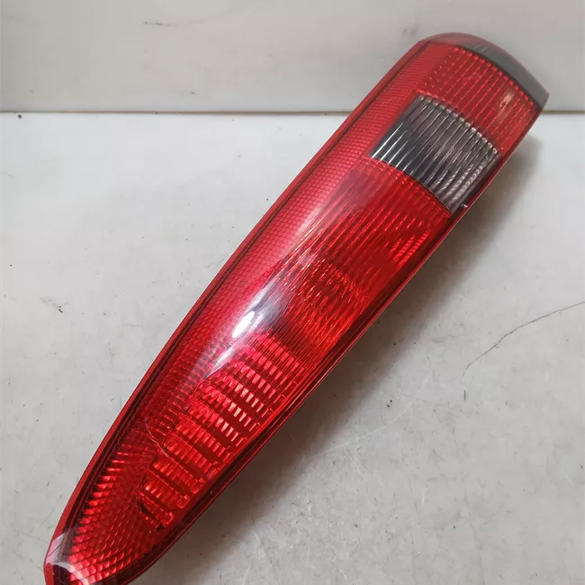 Fanale posteriore destro