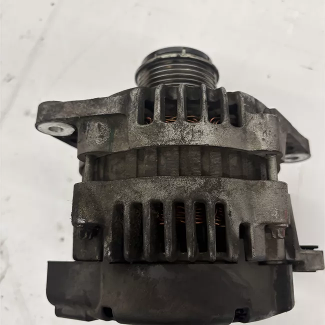 Alternatore 12V.100AMP
