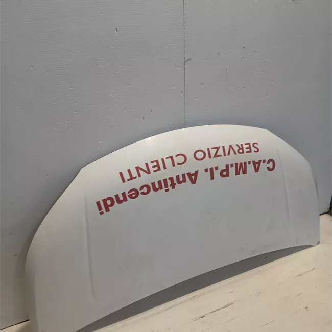 Cofano anteriore