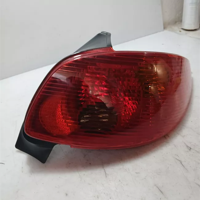 Fanale posteriore destro