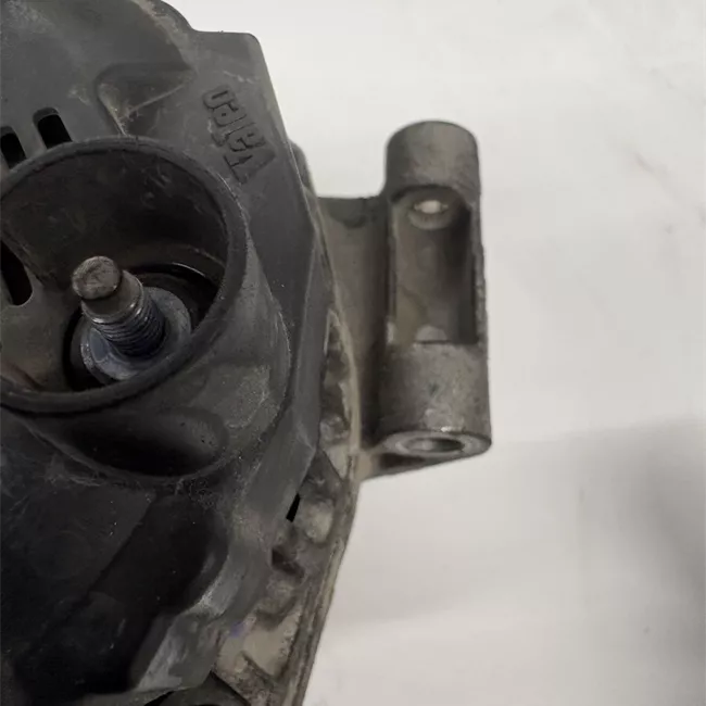 Alternatore 120AMP con aria condizionata