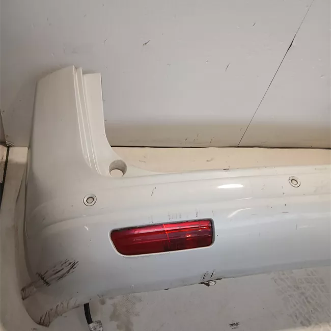 Paraurti posteriore con sensori parcheggio Primer