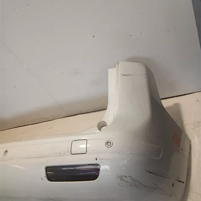 Paraurti posteriore con sensori parcheggio Primer
