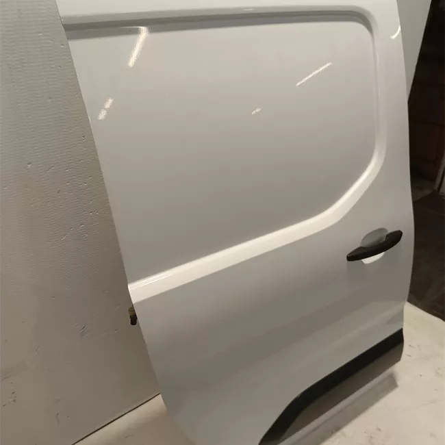 Porta posteriore destra