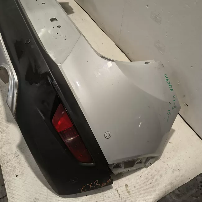 Paraurti posteriore sensori parcheggio primer