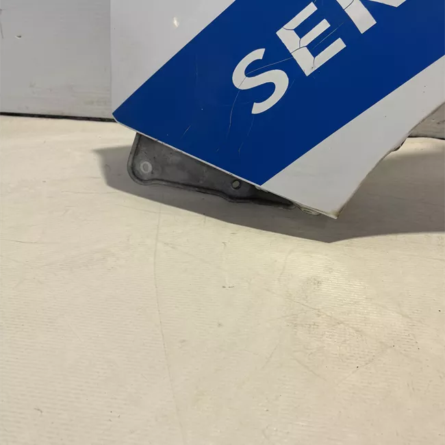 Parafango anteriore sinistro