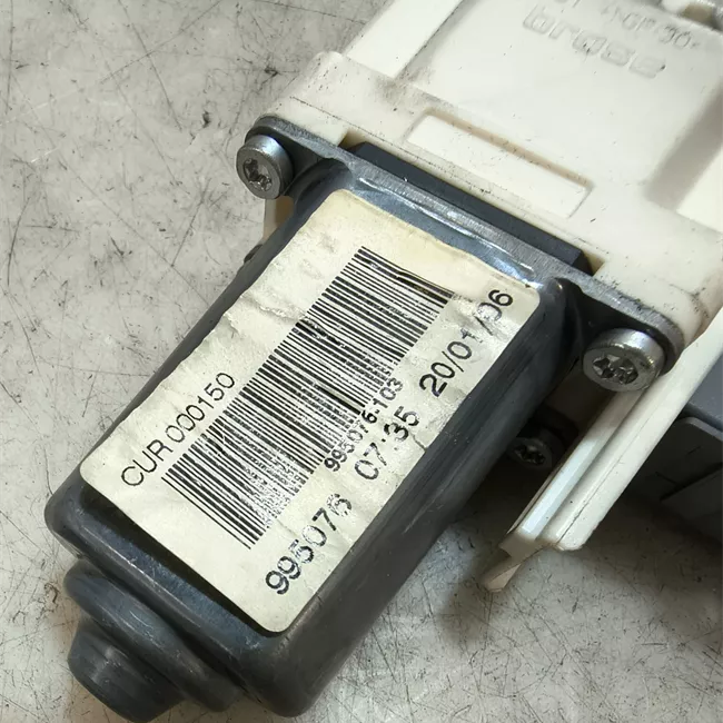 Motorino alzacristallo porta anteriore sinistro t. 6A999999<