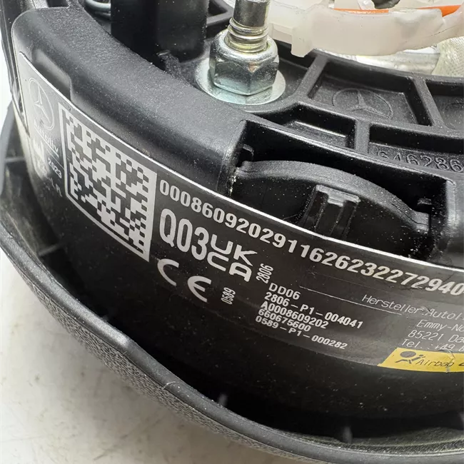 Dispositivo airbag lato guida volante supersportivo/AMG nero