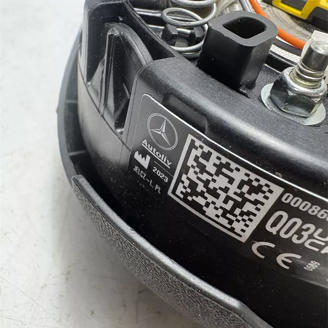 Dispositivo airbag lato guida volante supersportivo/AMG nero