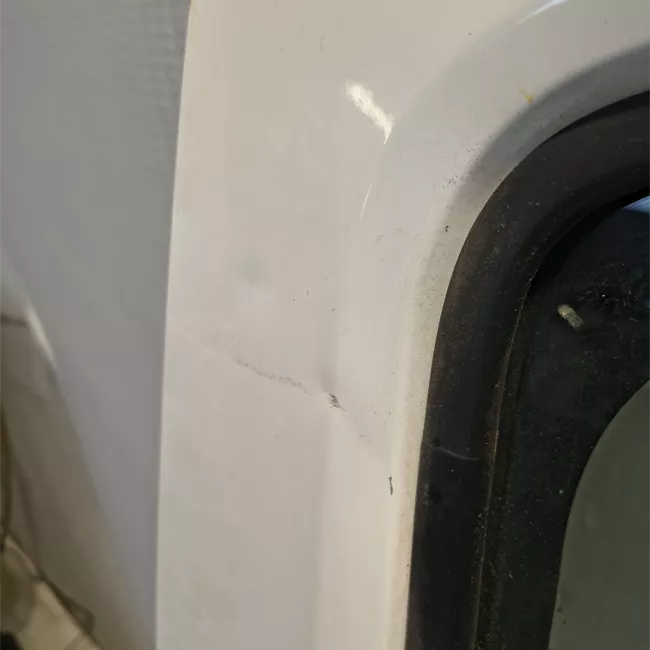 Porta anteriore destra