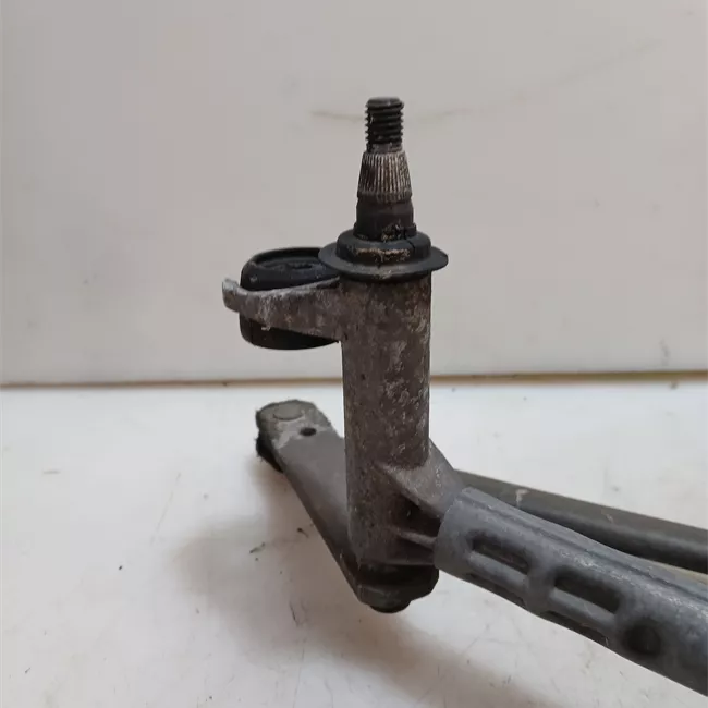Meccanismo tergiparabrezza con motorino