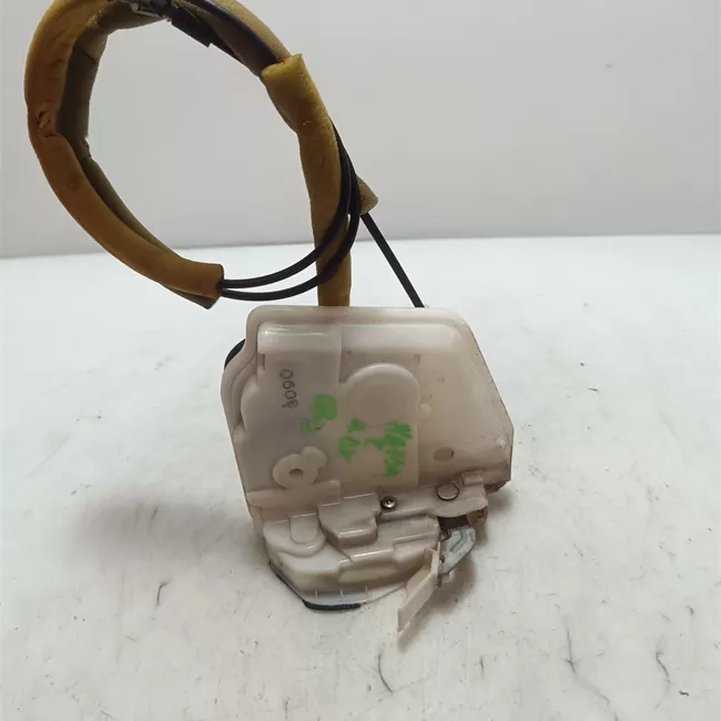 Serratura porta anteriore destra