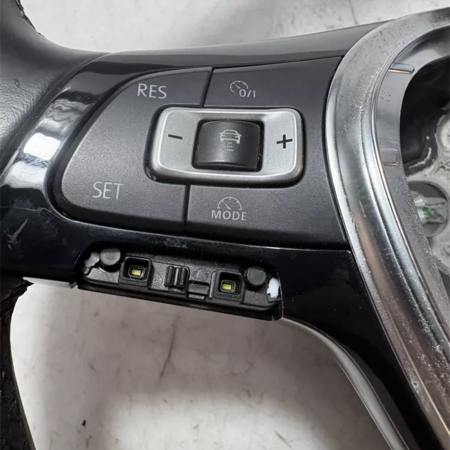 Volante Pelle con regolazione automatico distanza nero