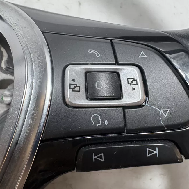 Volante Pelle con regolazione automatico distanza nero