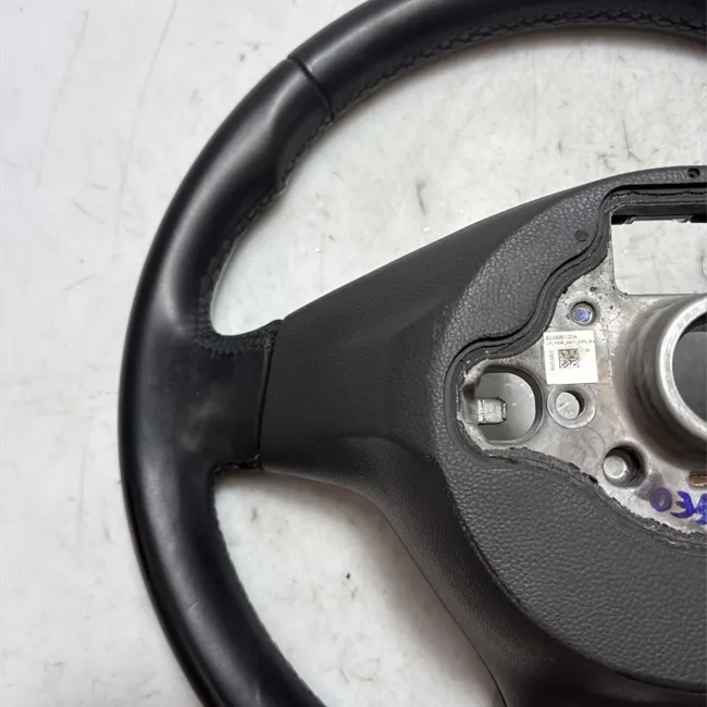 Volante Pelle con regolazione automatico distanza nero