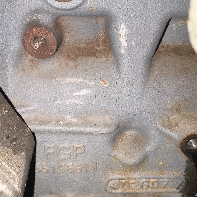 Motore semicompleto rotazionale