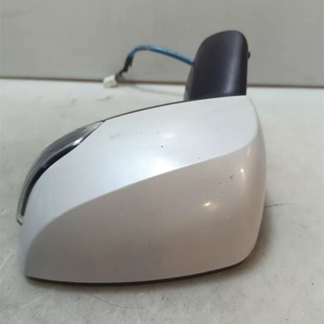 Retrovisore esterno regolazione elettrica sinistro con allestimento Comfort