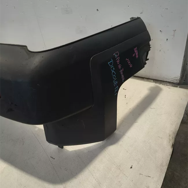 Paraurti posteriore senza sensore di parcheggio