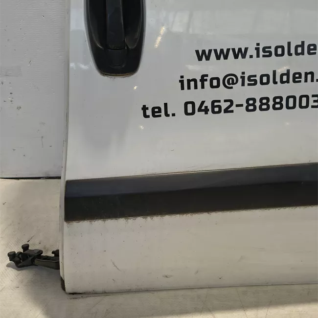 Porta carico posteriore a battente sinistra Vetrata