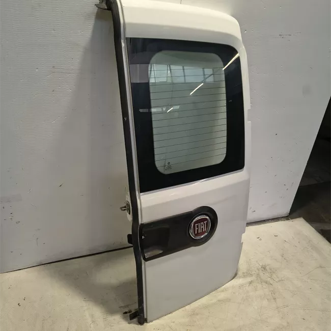 Porta carico posteriore a battente destra Vetrata