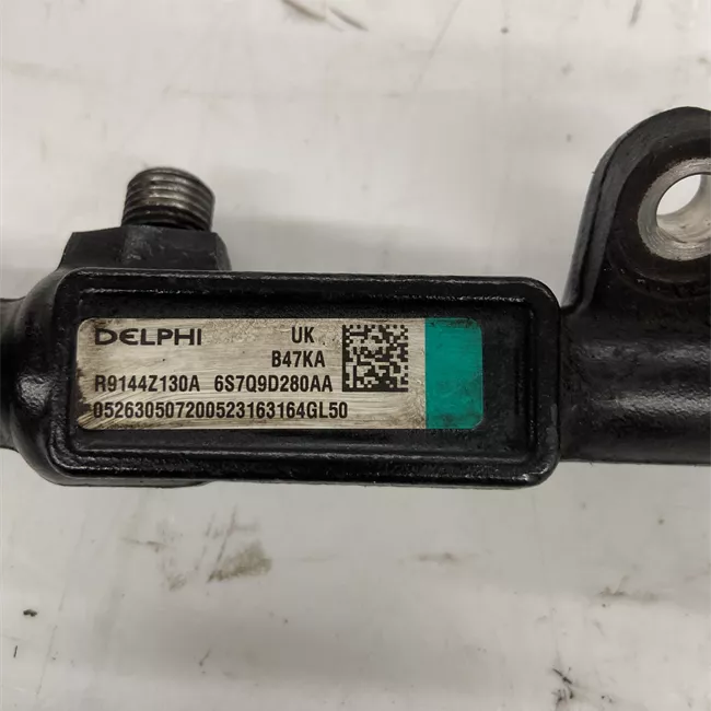 Iniettore diesel 2000 EEC EEC 7