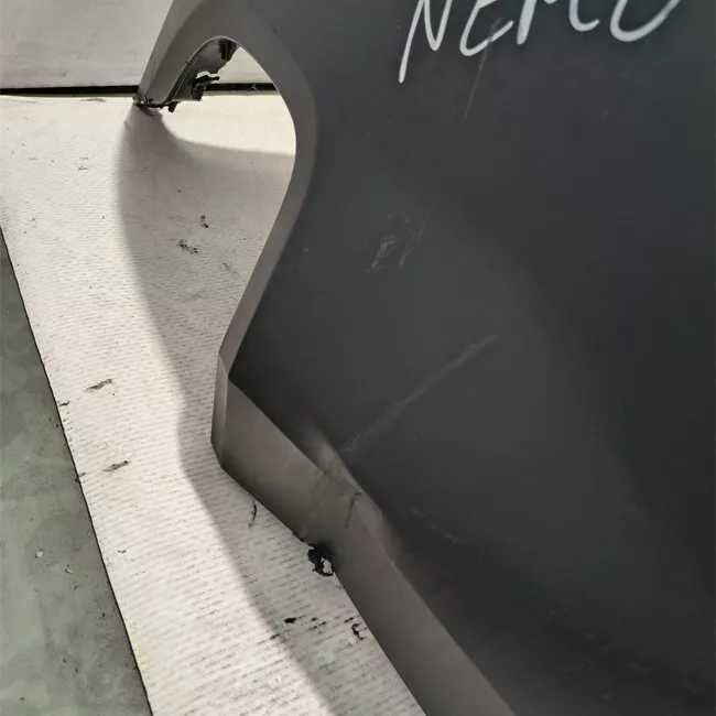 Paraurti anteriore fendinebbia