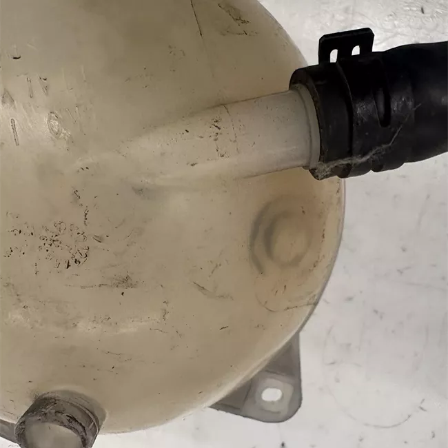 Vaschetta compensazione radiatore