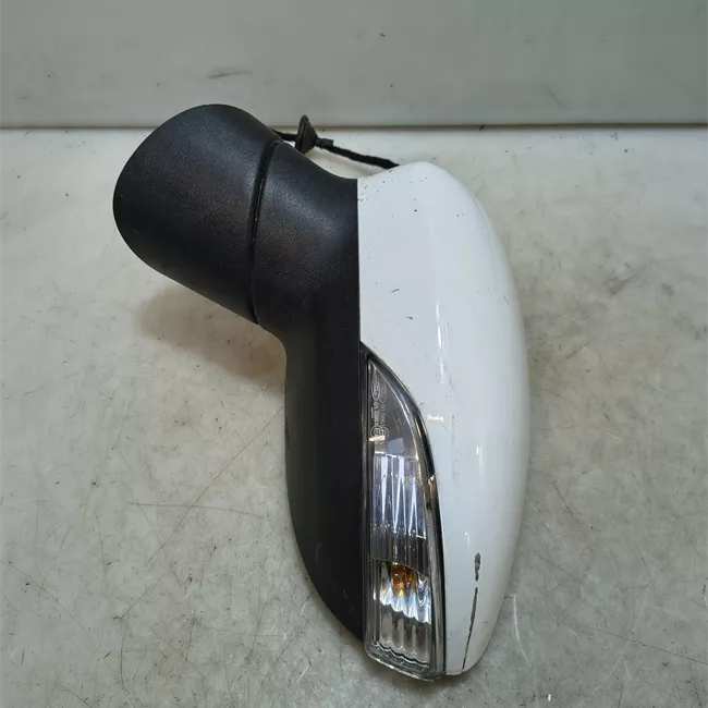 Retrovisore esterno regolazione elettrica sinistro con indicatore direzione