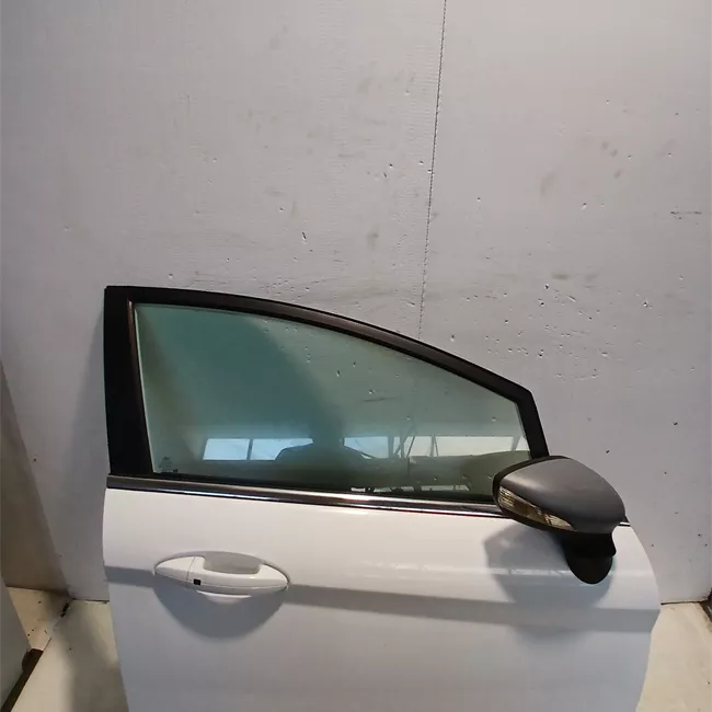 Porta anteriore destra