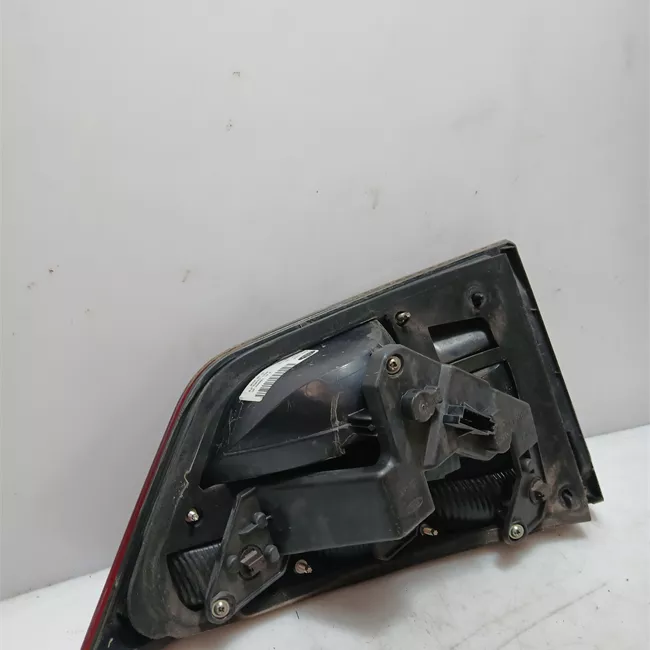 Fanale posteriore parte interno destro